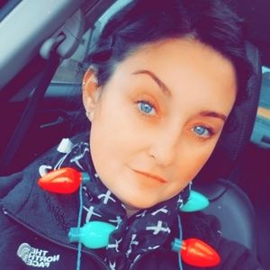 Meet your Posher, Renae